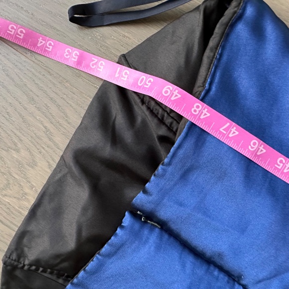 Elegant Black and Blue Strapless Dress - Picture 13 of 14